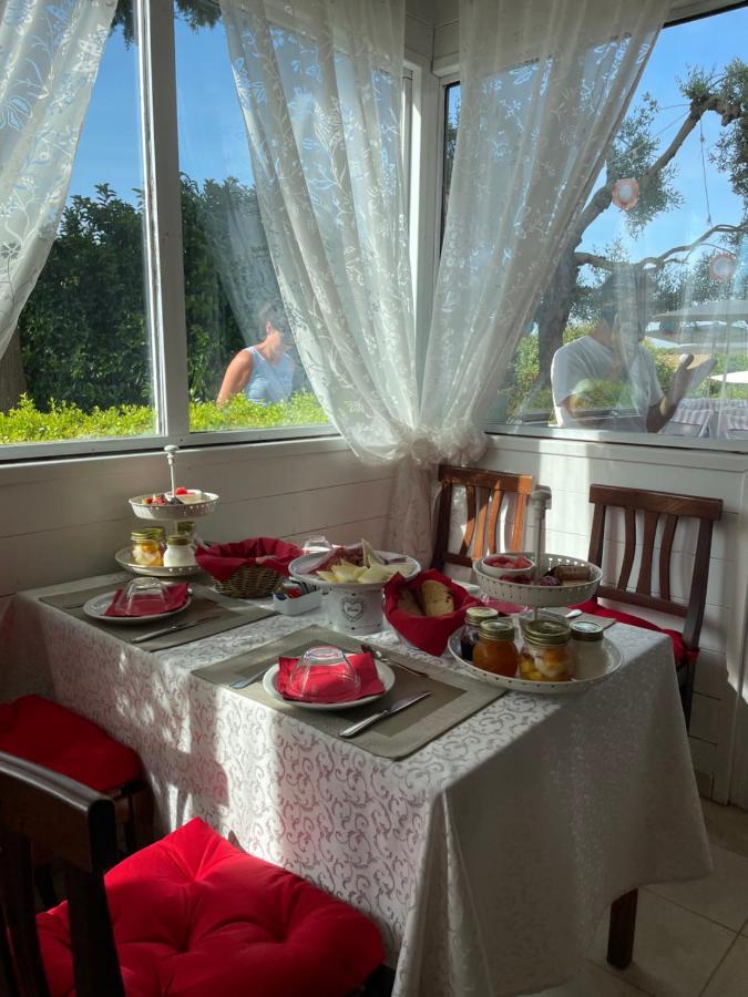 Mirella Charming Bed & Breakfast Alberobello Exterior photo