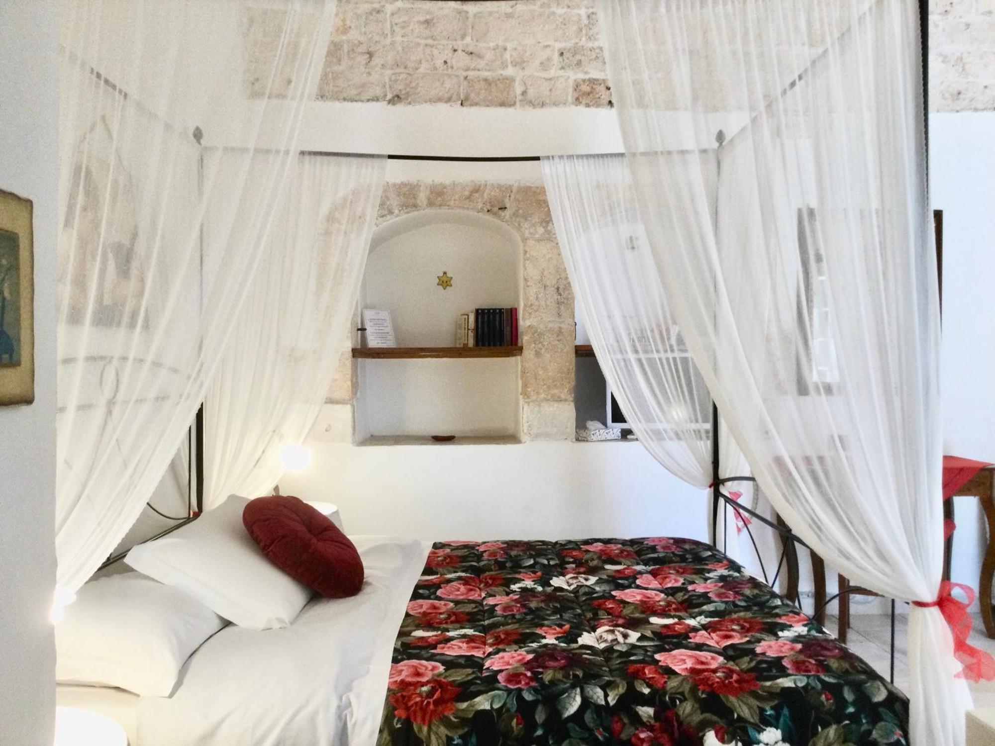 Mirella Charming Bed & Breakfast Alberobello Room photo