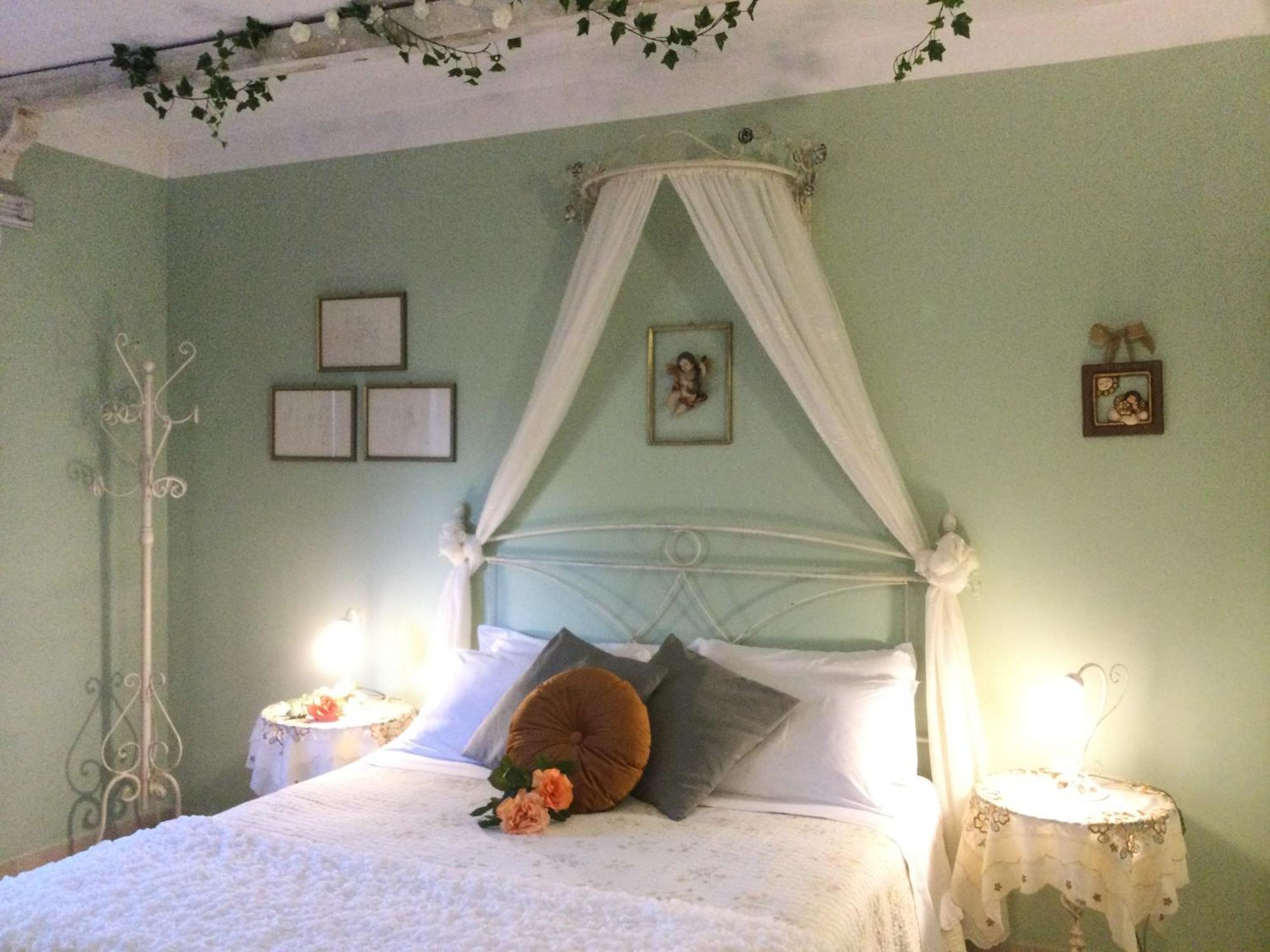 Mirella Charming Bed & Breakfast Alberobello Room photo